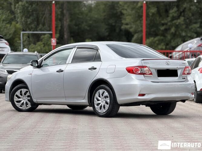 Toyota Corolla 32 toyota Corolla 2013