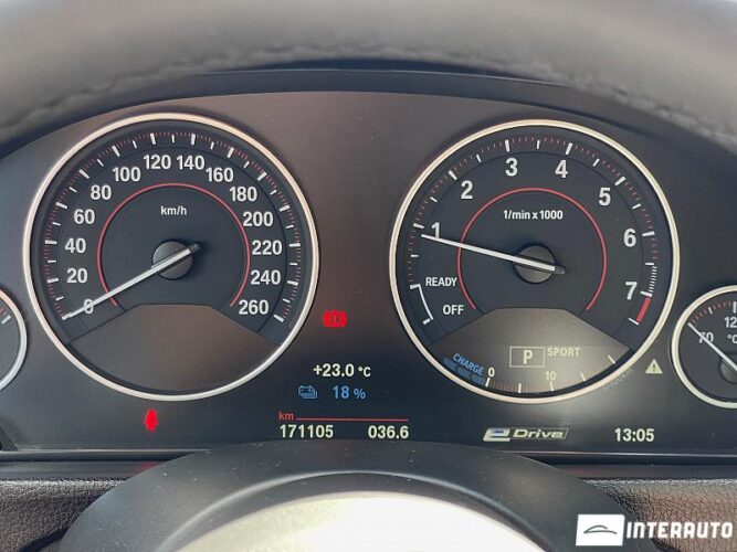 BMW 330E 42 bmw 330E 2016