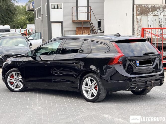 Volvo V 60 35 volvo V 60 2015