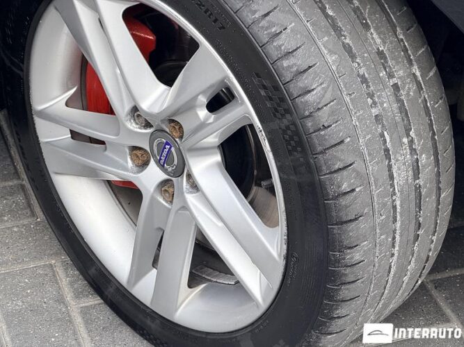Volvo V 60 51 volvo V 60 2015