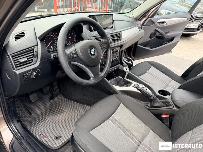 BMW X1 1.8D 33 bmw X1 1.8D 2011