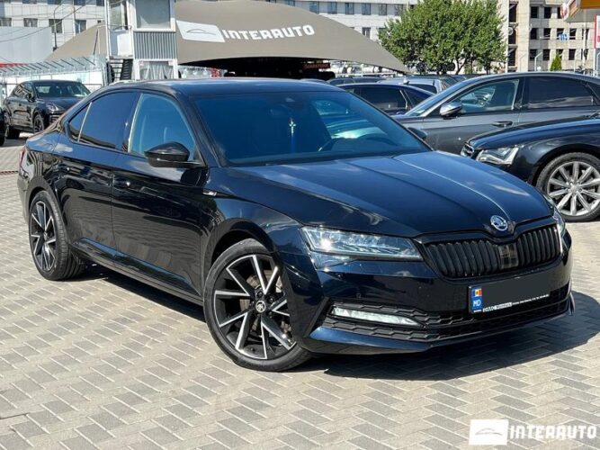 Skoda Superb 2021 doar la InterAuto