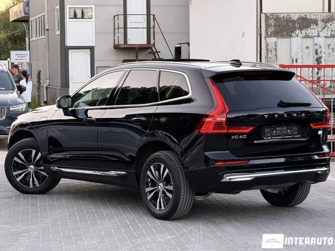 volvo XC 60 2022