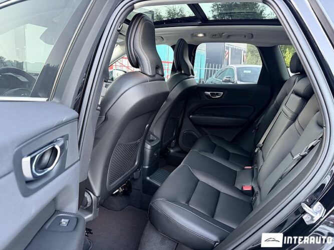 volvo XC 60 2022