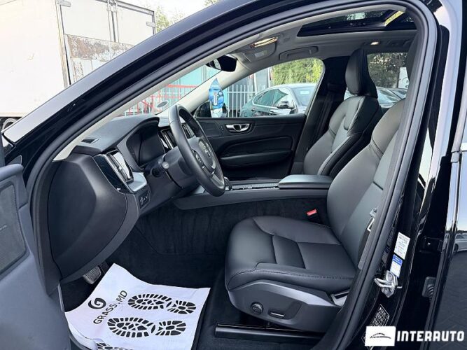 volvo XC 60 2022