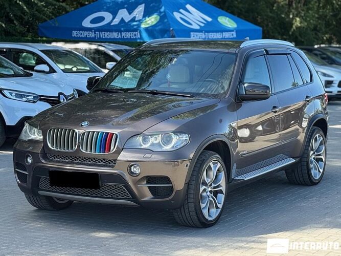 BMW X5 4.0D 2011 doar la InterAuto