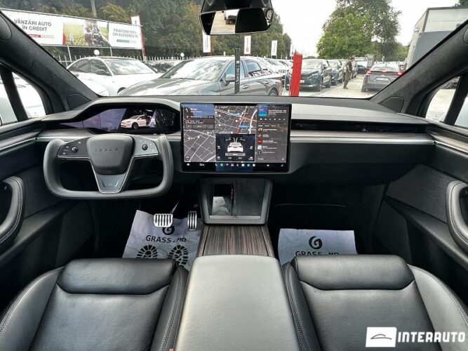 tesla Model X 2022