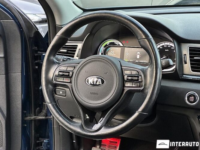 kia Niro 2016