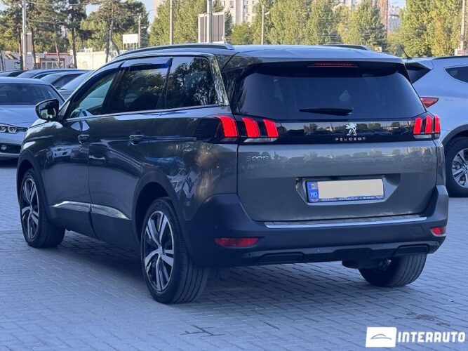 peugeot 5008 2018
