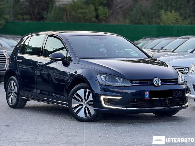 Volkswagen Golf GTE 2015 doar la InterAuto