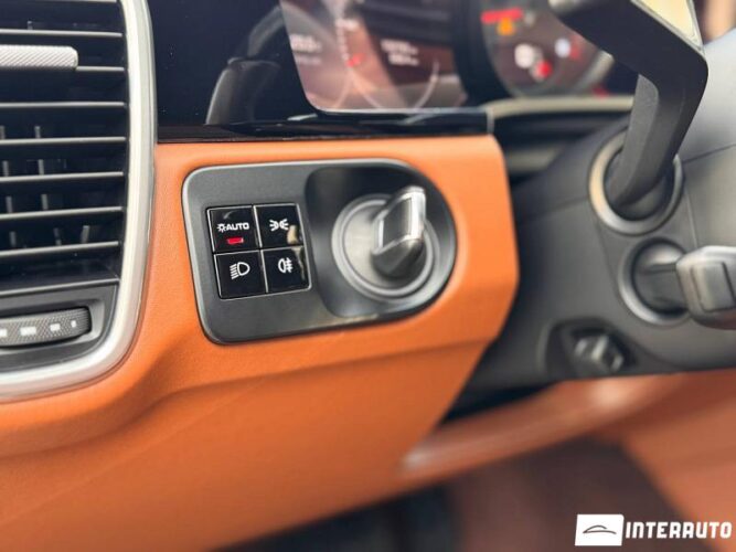 porsche Cayenne 2018