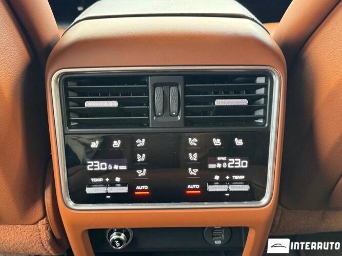 porsche Cayenne 2018