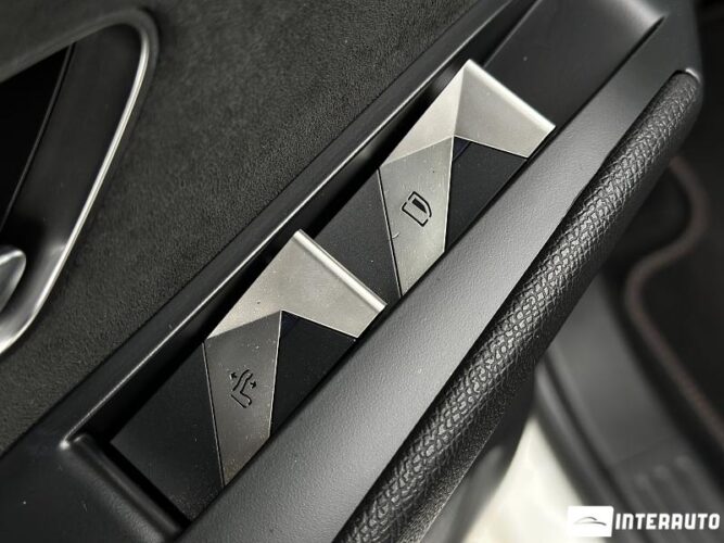 Citroen DS7 43 citroen DS7 2018