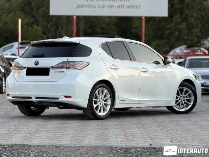 lexus CT 200h 2013