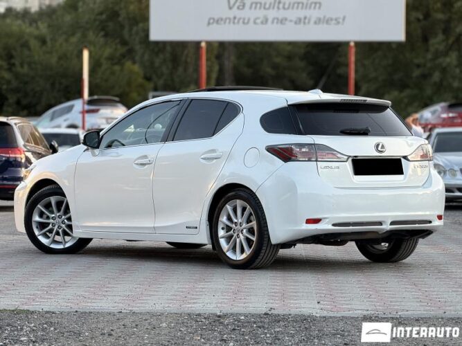 lexus CT 200h 2013