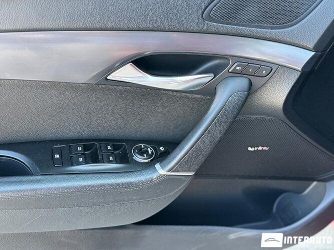 Hyundai i40 34 hyundai i40 2011