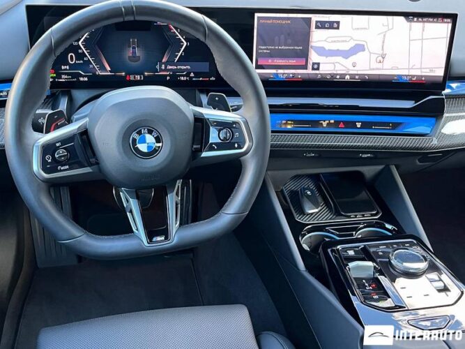BMW 520 44 bmw 520 2025