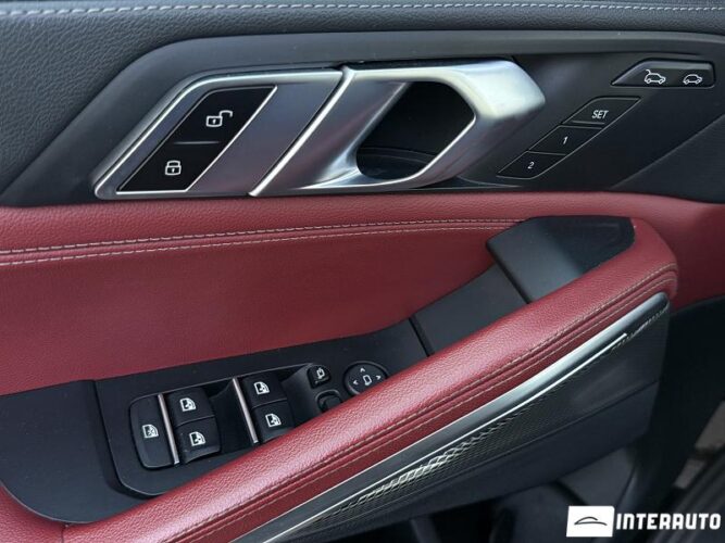 BMW X6 4.0i 45 bmw X6 4.0i 2020