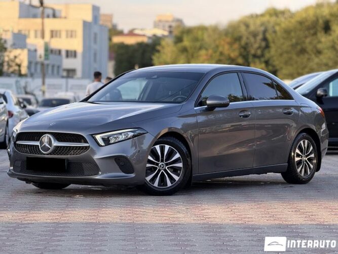Mercedes A 180 2020 doar la InterAuto