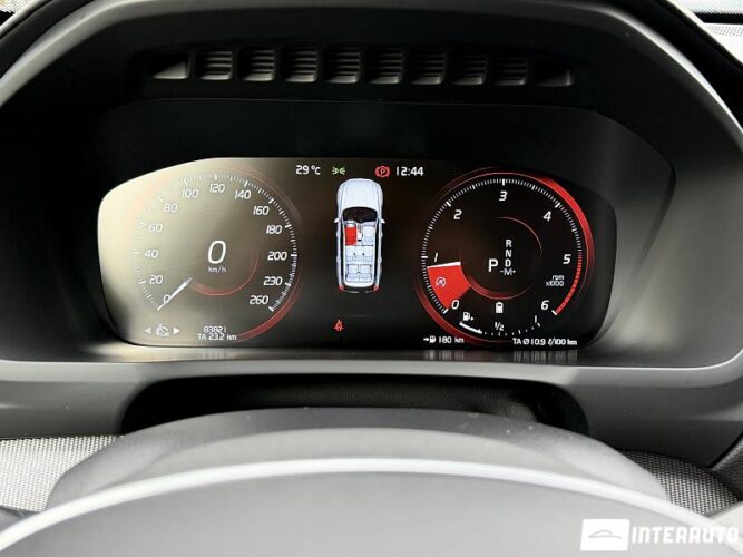 Volvo XC 90 47 volvo XC 90 2021