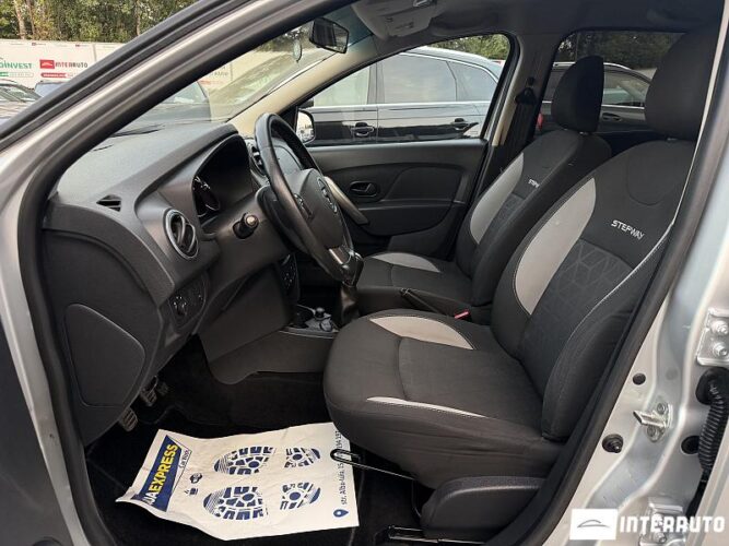 dacia Sandero 2013