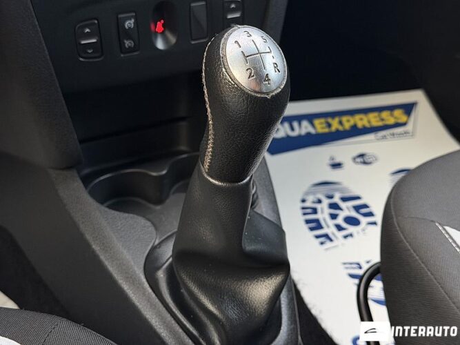 dacia Sandero 2013