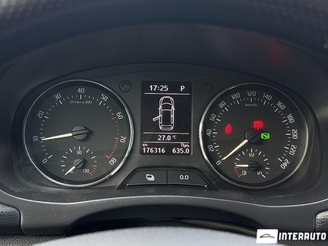 Skoda Roomster 38 skoda Roomster 2014