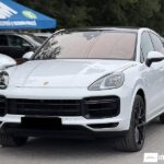 Porsche Cayenne Coupe 2021