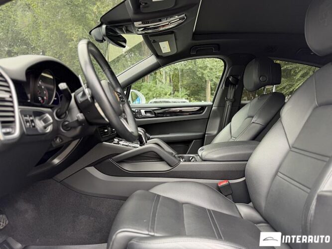 porsche Cayenne Coupe 2021