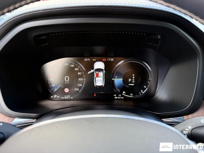 Volvo XC 60 37 volvo XC 60 2020