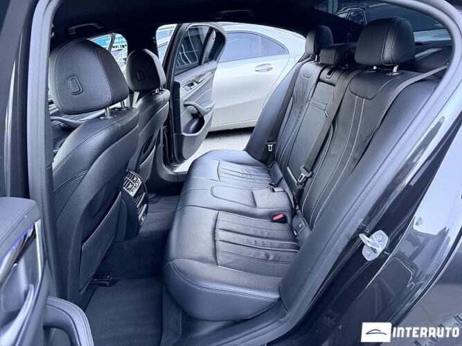 BMW 530e 33 bmw 530e 2019
