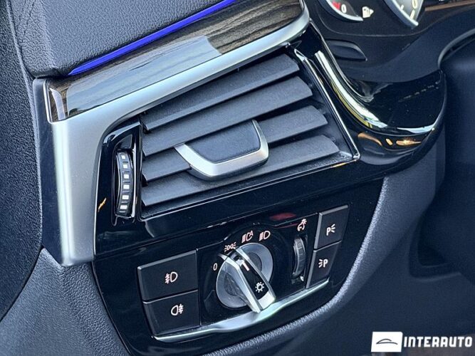 BMW 530e 42 bmw 530e 2019