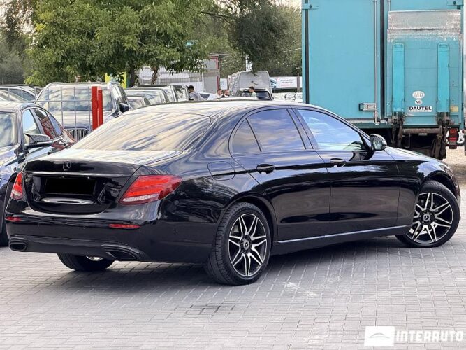 Mercedes E 220 32 mercedes E 220 2016