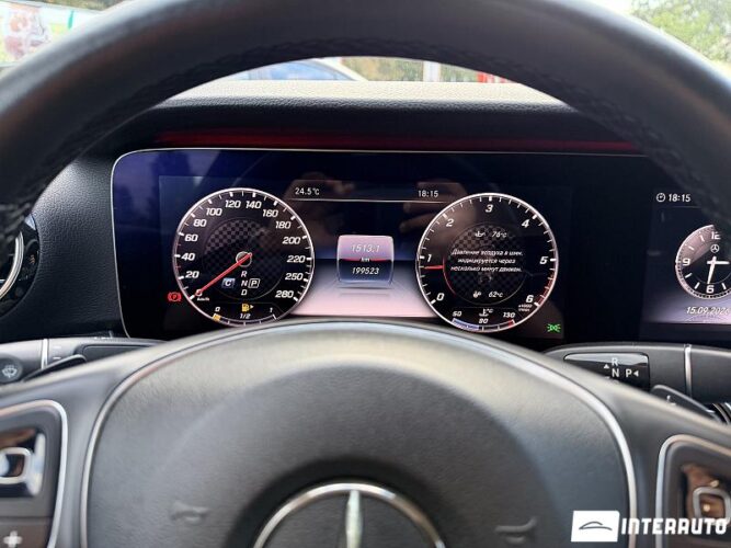 Mercedes E 220 40 mercedes E 220 2016