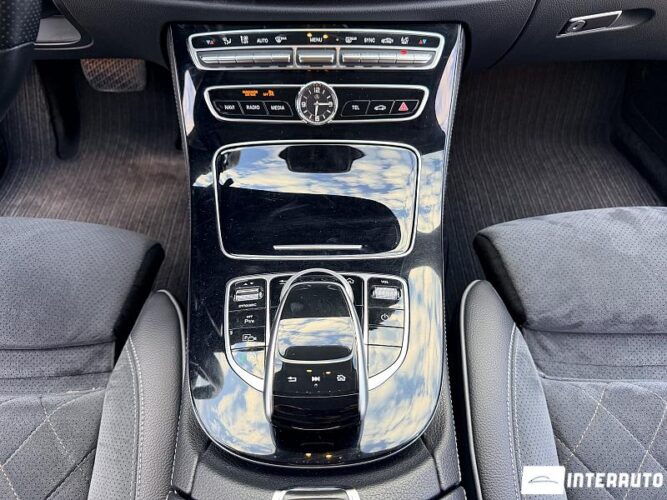 Mercedes E 220 44 mercedes E 220 2016
