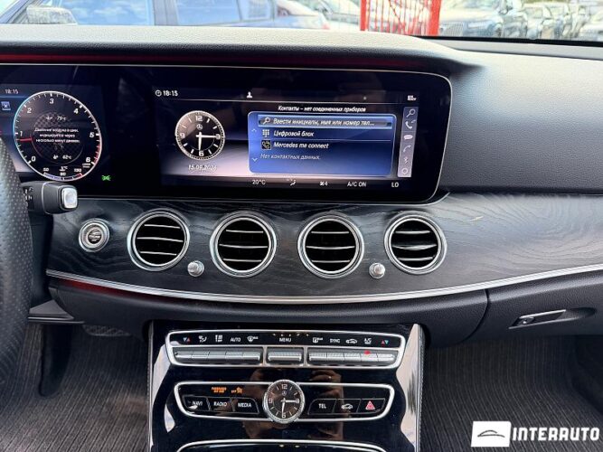 Mercedes E 220 43 mercedes E 220 2016