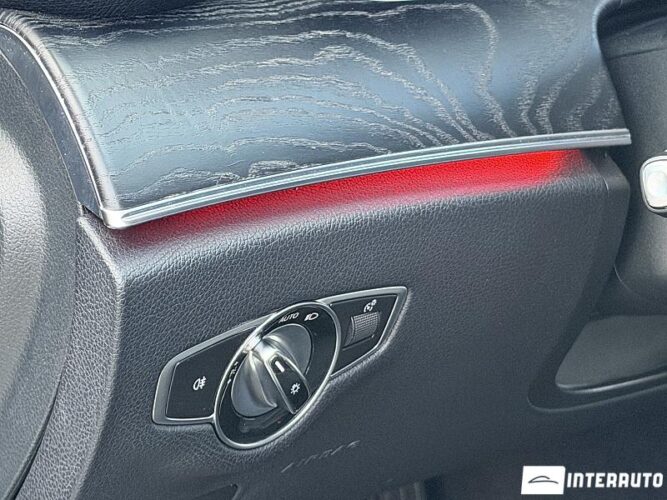 Mercedes E 220 47 mercedes E 220 2016