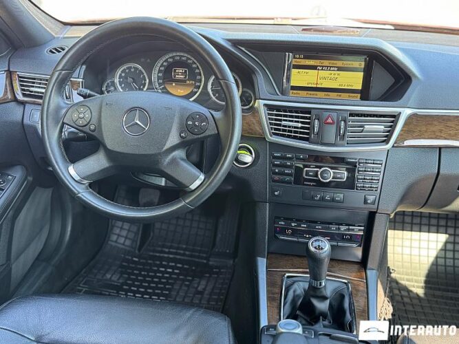 Mercedes E 220 38 mercedes E 220 2012