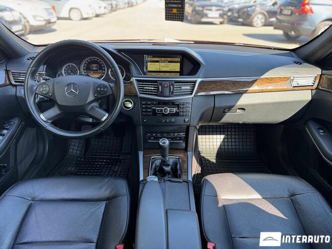 Mercedes E 220 40 mercedes E 220 2012