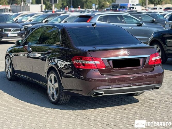 Mercedes E 220 31 mercedes E 220 2012