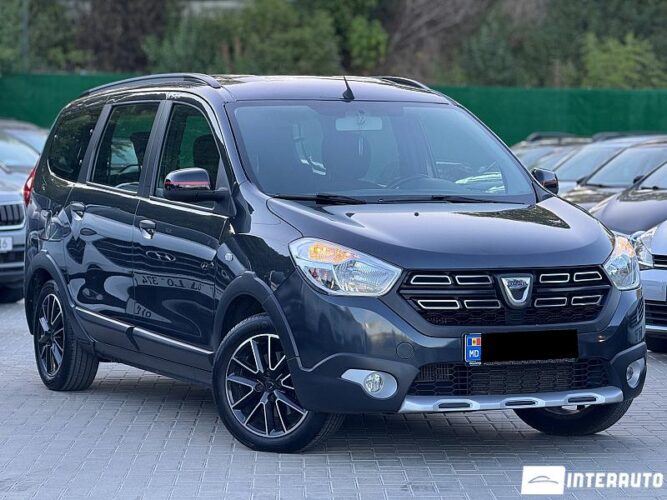 Dacia Lodgy Stepway 2019 doar la InterAuto