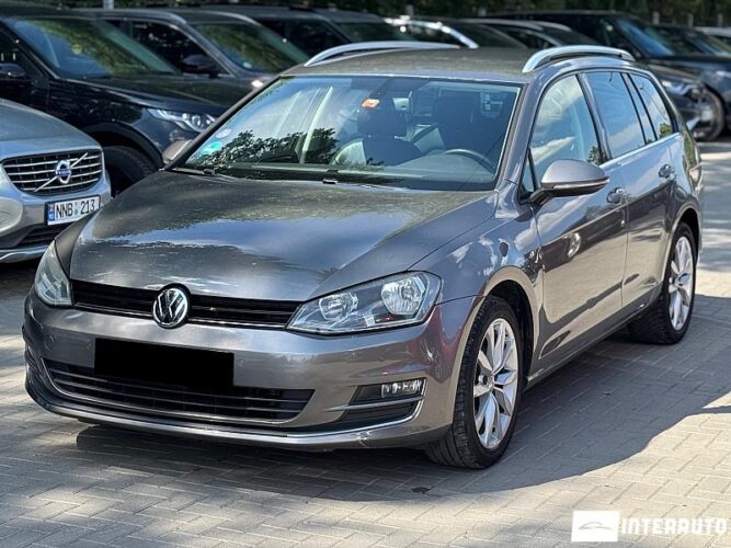 Volkswagen Golf 2016 doar la InterAuto