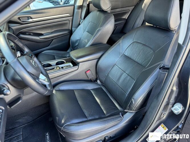 nissan Altima 2019