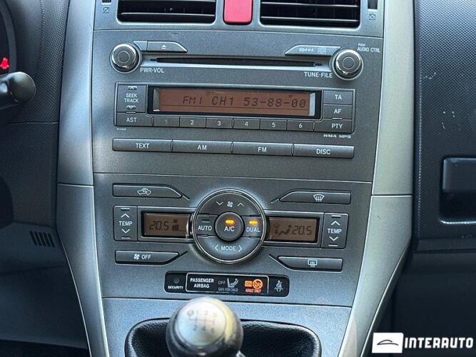 toyota Auris 2009
