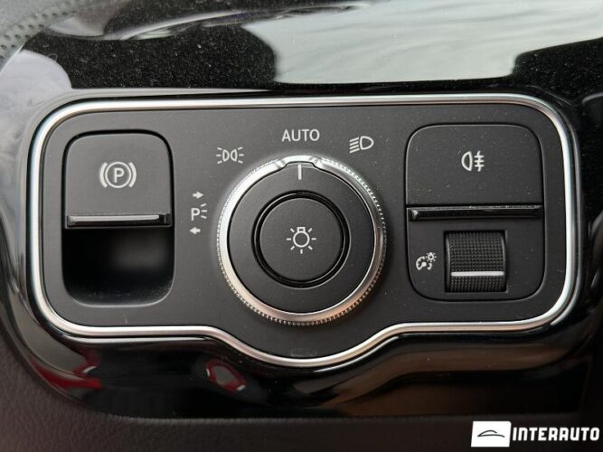 mercedes CLA 200 2020
