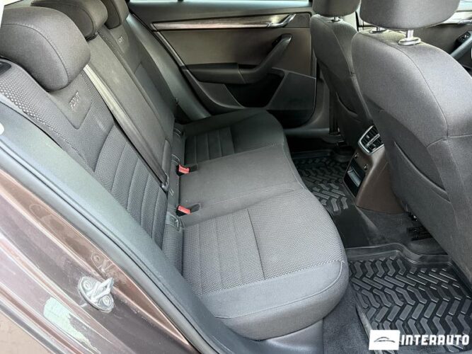 Skoda Octavia Scout 48 skoda Octavia Scout 2015