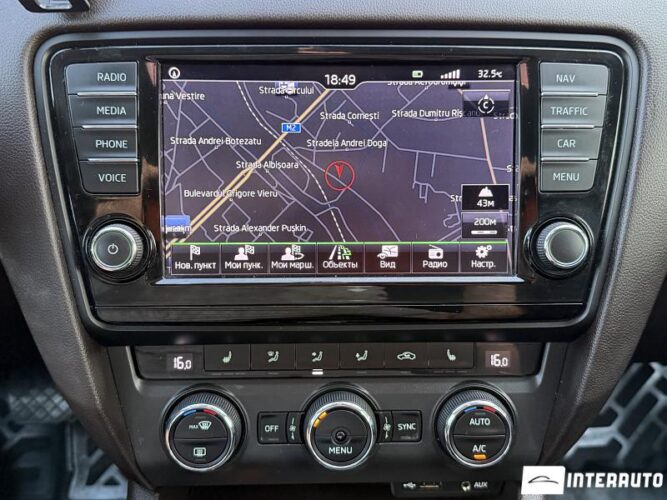 Skoda Octavia Scout 43 skoda Octavia Scout 2015
