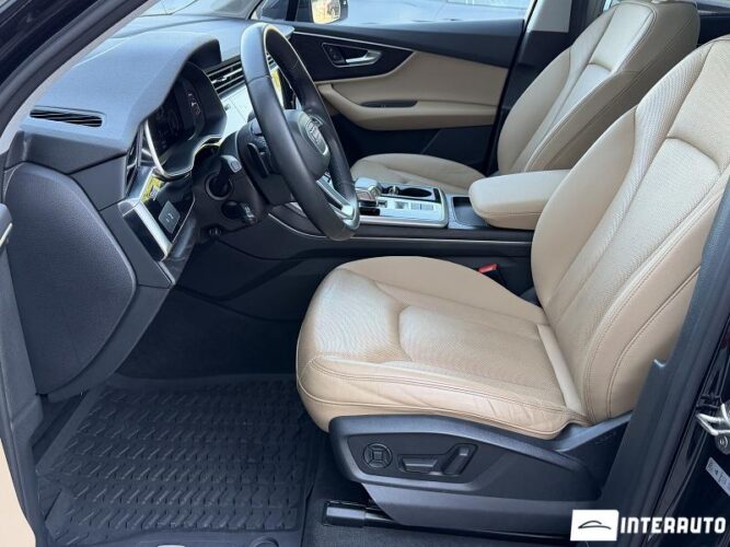 Audi Q7 45 audi Q7 2020