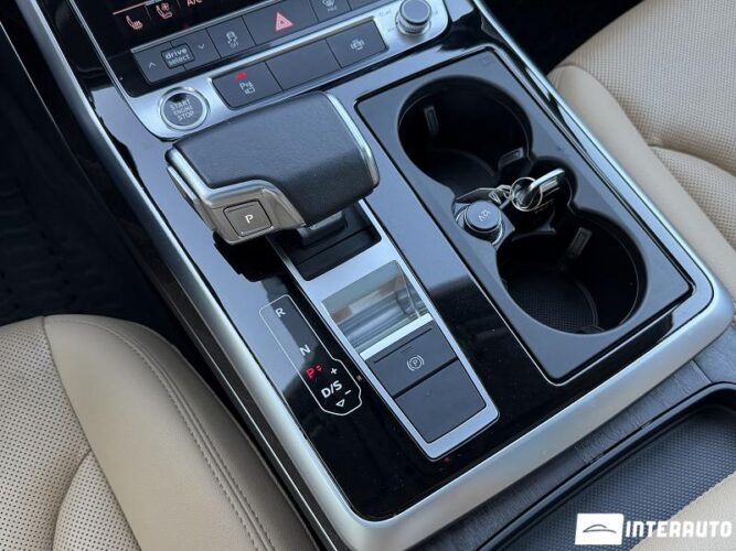Audi Q7 57 audi Q7 2020