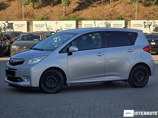 subaru Trezia 2011